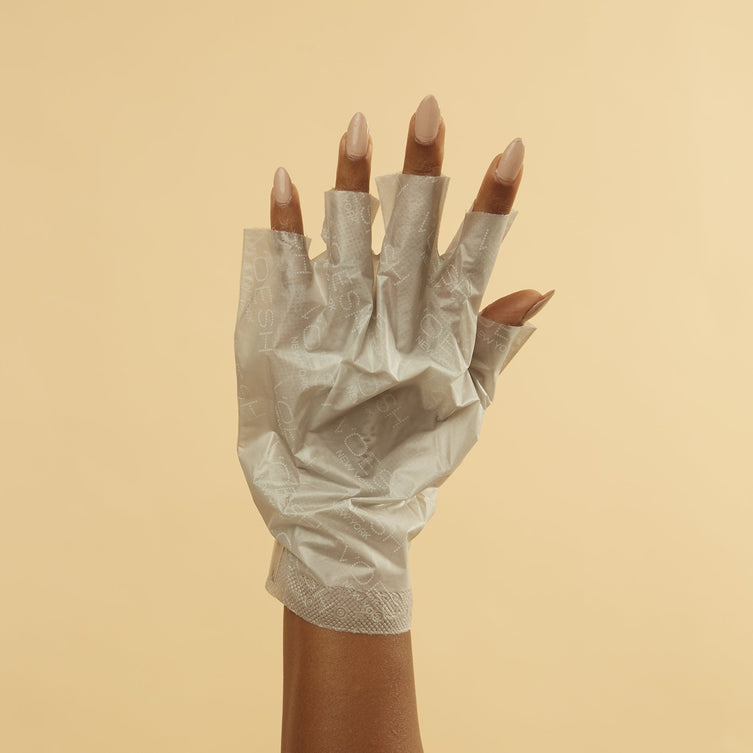 Collagen Gloves argan oil on woman tips removed